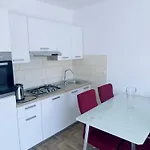Poljana Plankit * Zadar