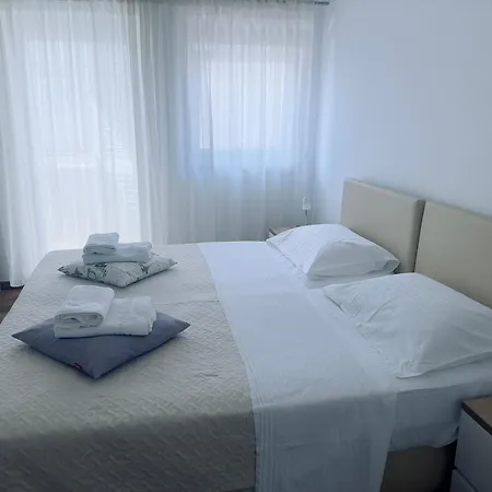 Poljana Plankit Apartman Zadar