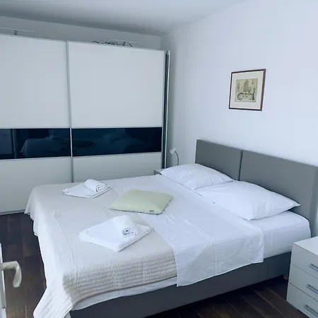 Apartman Poljana Plankit Zadar
